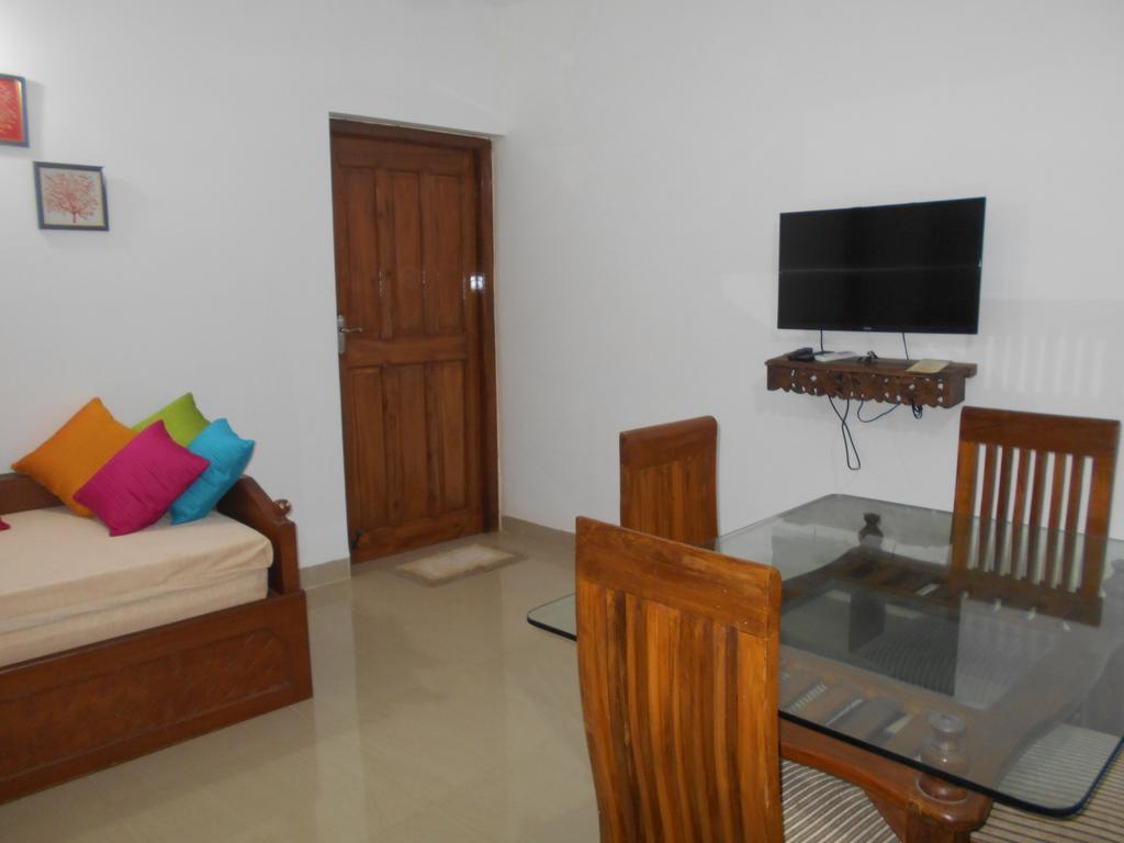 Esha Apartment Calangute Room photo